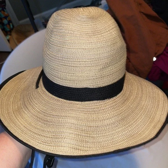 West Marine Wide Brim Hat Fishing Outdoor Chin Strap OS Tan with Black Stripe - Picture 7 of 11